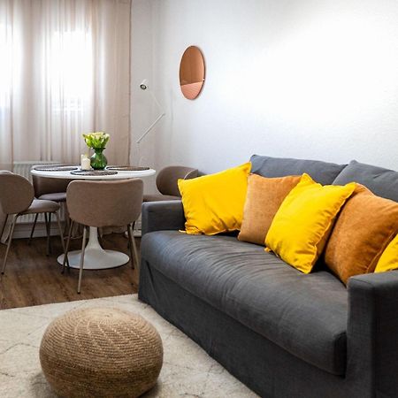 Little Garden Apartment Любек Екстериор снимка